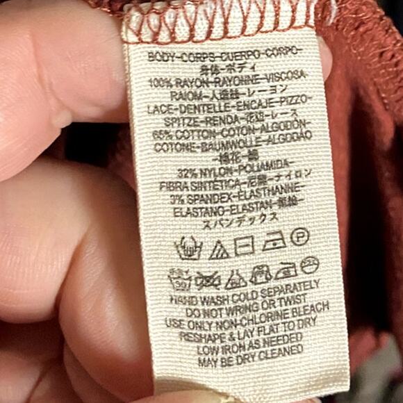 Free People Abigail Flowing Oversized V-Neck Lace-Crochet Detailing Tee in Wine - Picture 10 of 12